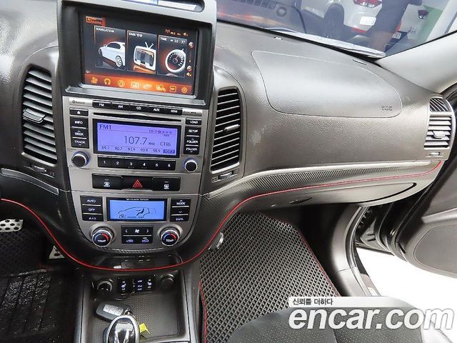 Hyundai Santafe 2010 — photo 9