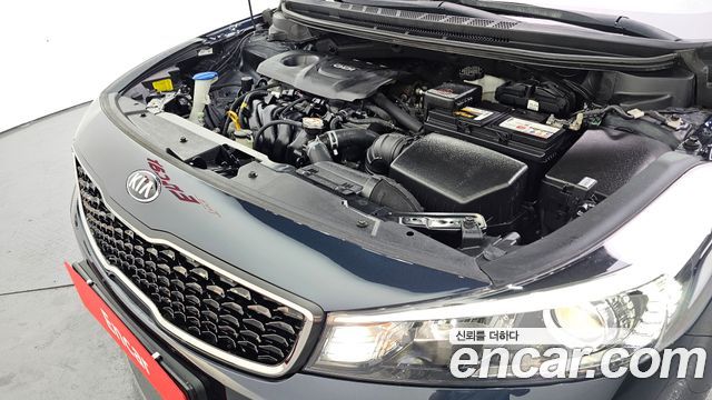 Kia K3 2016 — photo 6