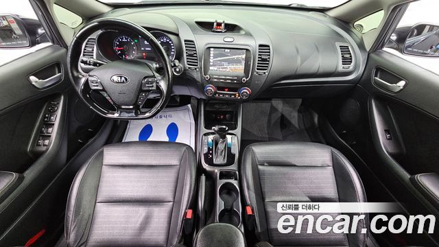 Kia K3 2016 — photo 7