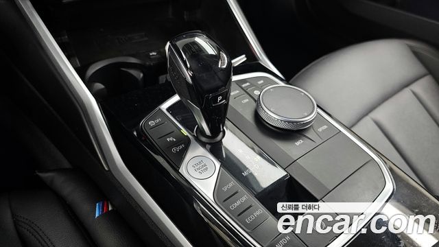 BMW 3-Series 2019 — photo 12