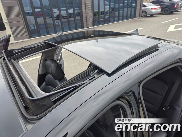 Hyundai Grandeur 2018 — photo 18