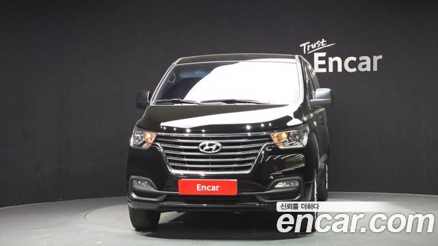 Hyundai Starex 2021 — photo 3