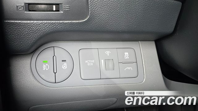 Hyundai Starex 2021 — photo 23