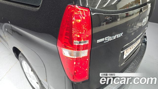Hyundai Starex 2021 — photo 9