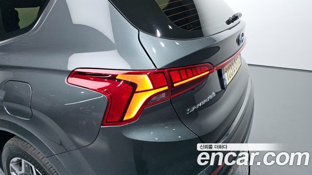 Hyundai Santafe 2022 — photo 9