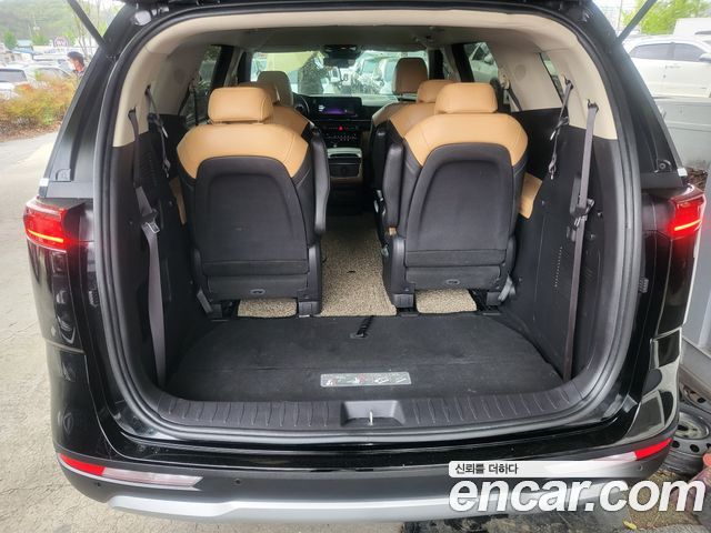 Kia Canival 2021 — photo 5