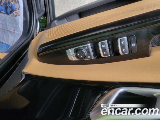 Kia Canival 2021 — photo 9