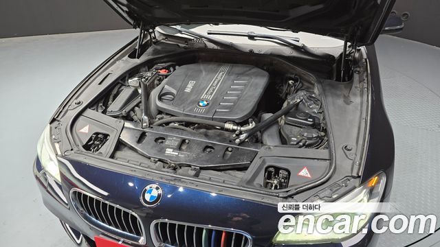 BMW 5-Series 2014 — photo 6