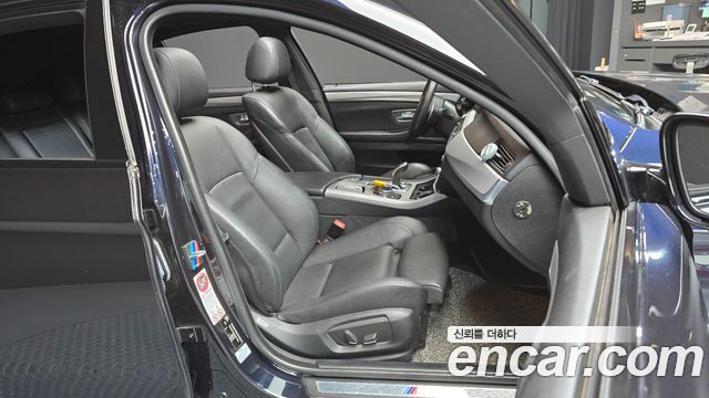 BMW 5-Series 2014 — photo 12