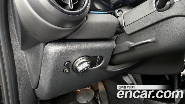 Mini Cooper 2023 — photo 22