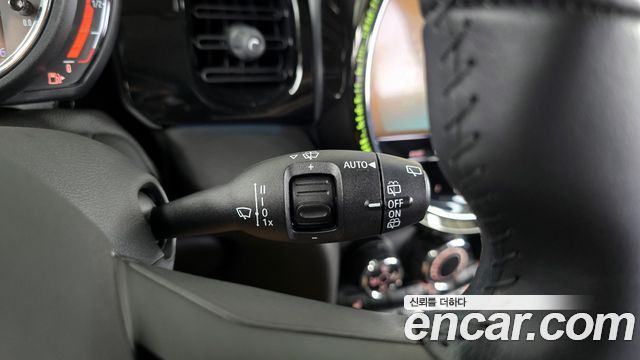 Mini Cooper 2023 — photo 23