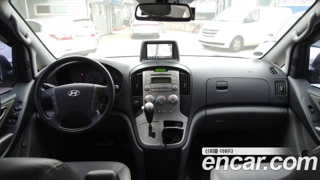 Hyundai Starex 2014 — photo 7