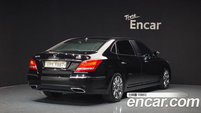 Hyundai Equus 2011 — photo 2