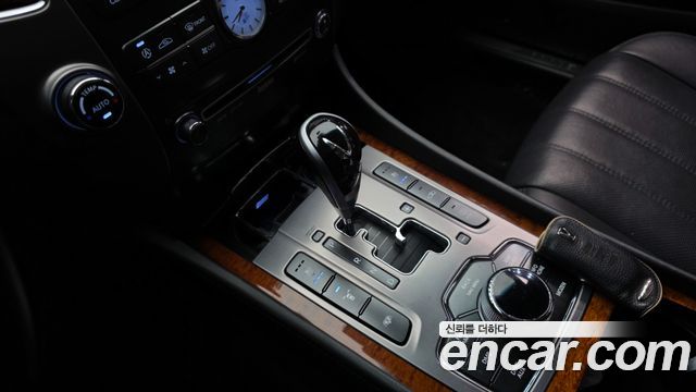 Hyundai Equus 2011 — photo 9