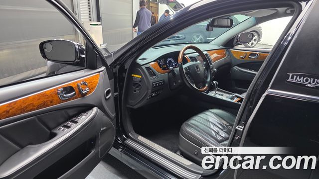 Hyundai Equus 2011 — photo 10