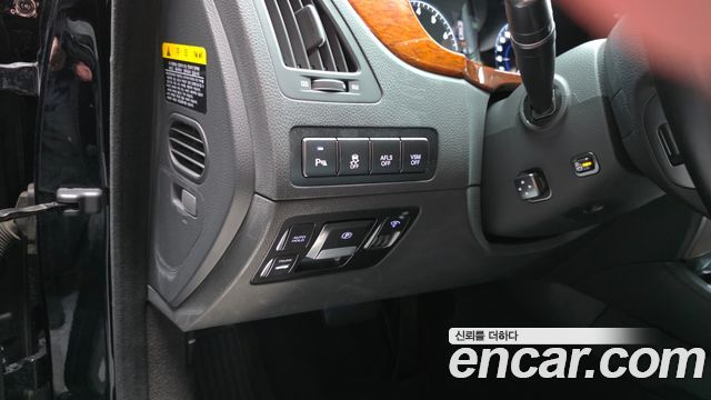 Hyundai Equus 2011 — photo 15
