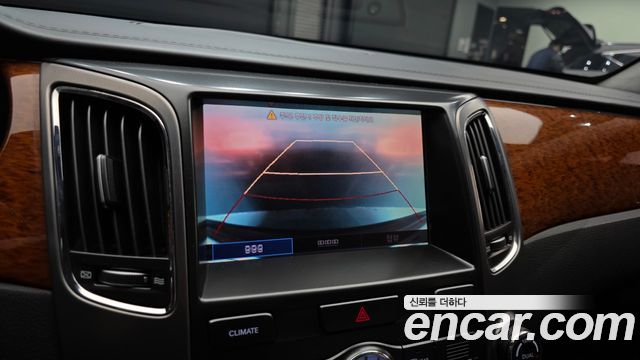 Hyundai Equus 2011 — photo 18