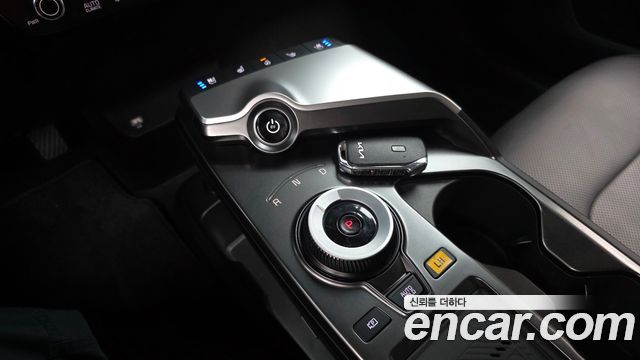 Kia EV6 2022 — photo 12
