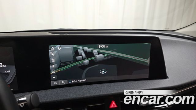Kia EV6 2022 — photo 21