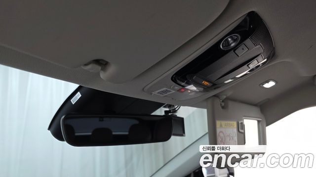 Kia EV6 2022 — photo 24