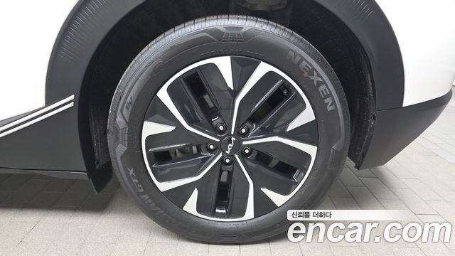 Kia EV6 2022 — photo 7