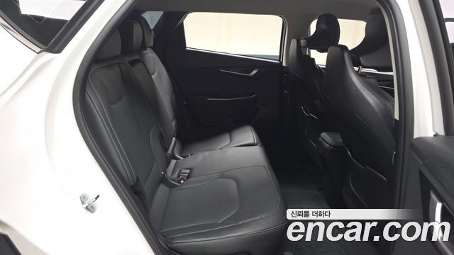 Kia EV6 2022 — photo 16