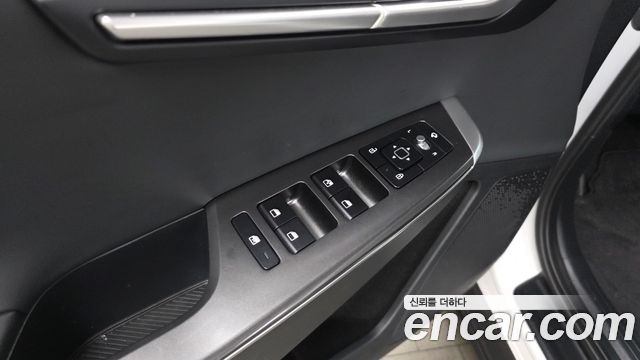 Kia EV6 2022 — photo 29