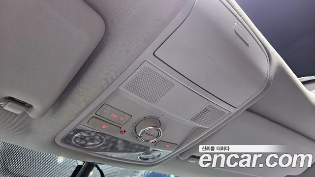 Volkswagen Tiguan 2015 — photo 17