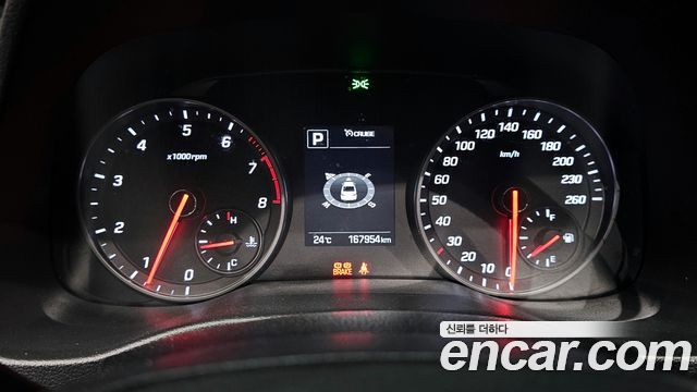 Hyundai AVANTE 2018 — photo 8