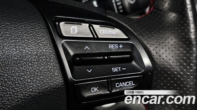 Hyundai AVANTE 2018 — photo 14