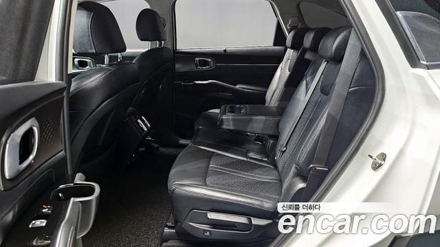 Kia Sorento 2021 — photo 12
