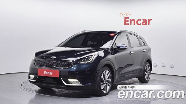 Kia Niro 2018 — photo 1