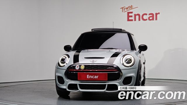 Mini Cooper 2021 — photo 3