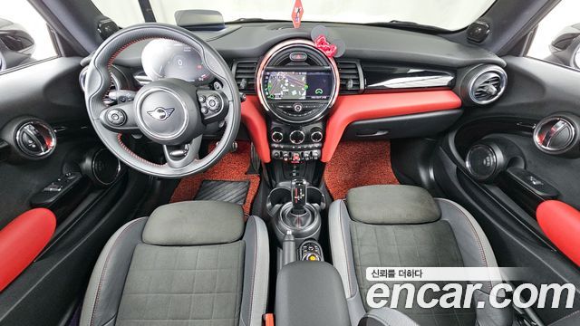 Mini Cooper 2021 — photo 10
