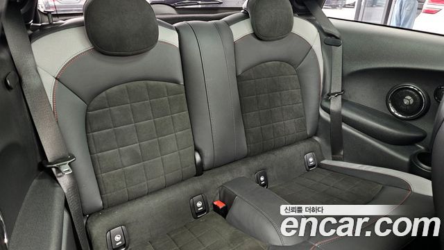 Mini Cooper 2021 — photo 18