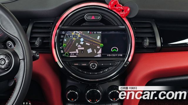 Mini Cooper 2021 — photo 20