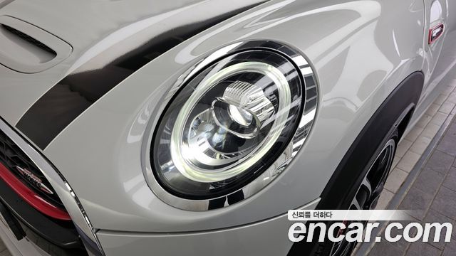 Mini Cooper 2021 — photo 8