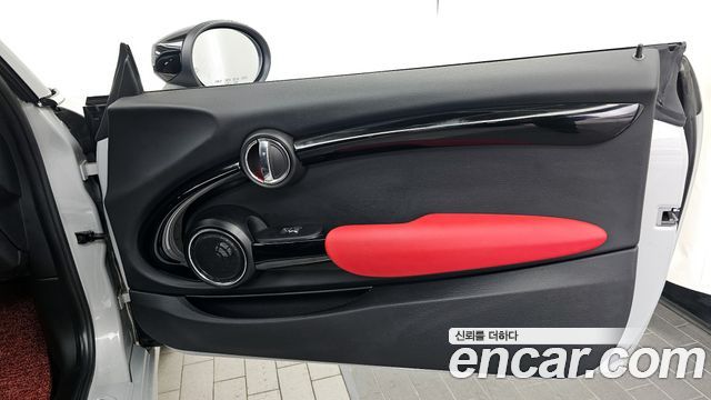 Mini Cooper 2021 — photo 14