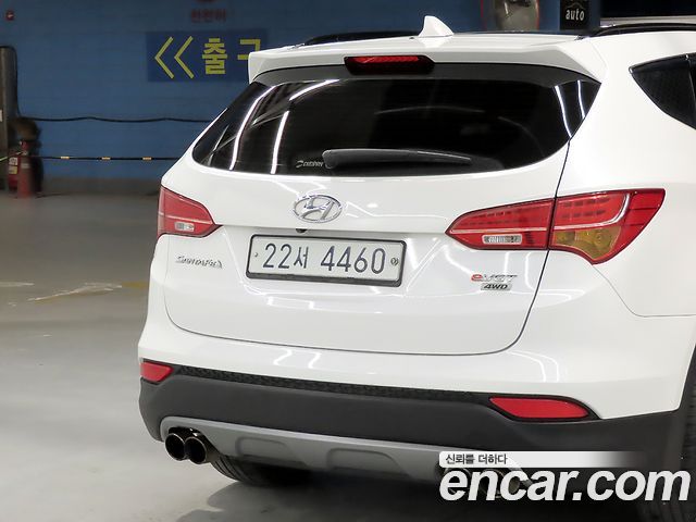 Hyundai Santafe 2015 — photo 16