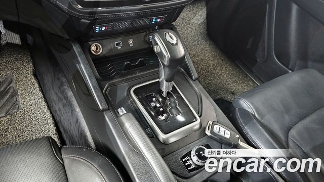 KG Mobility Rexton 2019 — photo 12
