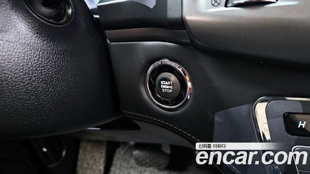 KG Mobility Rexton 2019 — photo 24