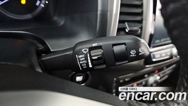 KG Mobility Rexton 2019 — photo 29