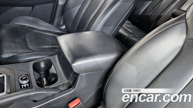 KG Mobility Rexton 2019 — photo 30