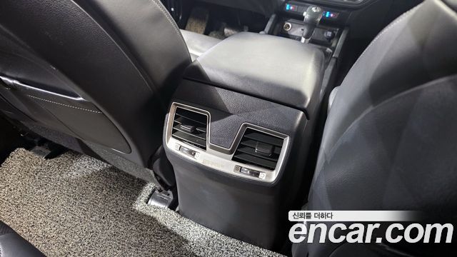 KG Mobility Rexton 2019 — photo 31