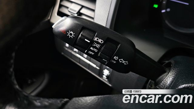KG Mobility Rexton 2019 — photo 32