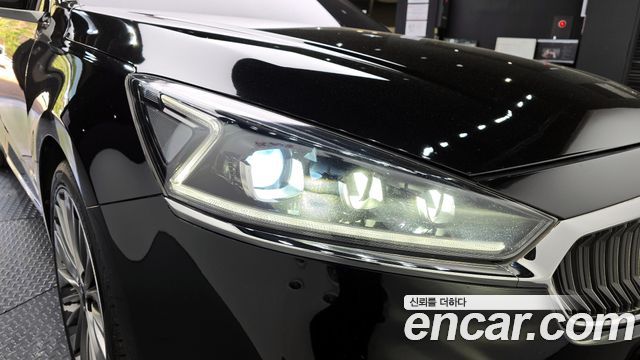 Kia K7 2017 — photo 8