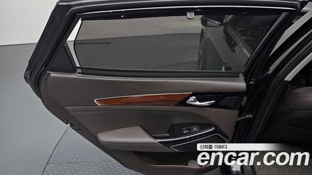 Kia K7 2017 — photo 15