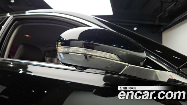 Kia K7 2017 — photo 32