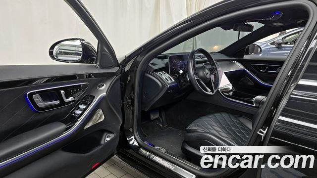 Mercedes-Benz S-Class 2022 — photo 10
