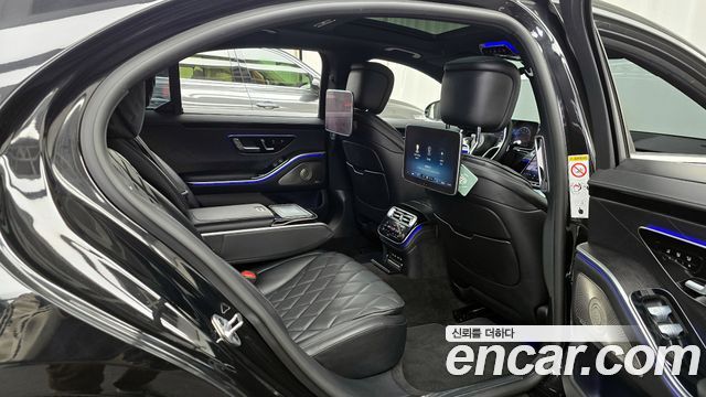 Mercedes-Benz S-Class 2022 — photo 12
